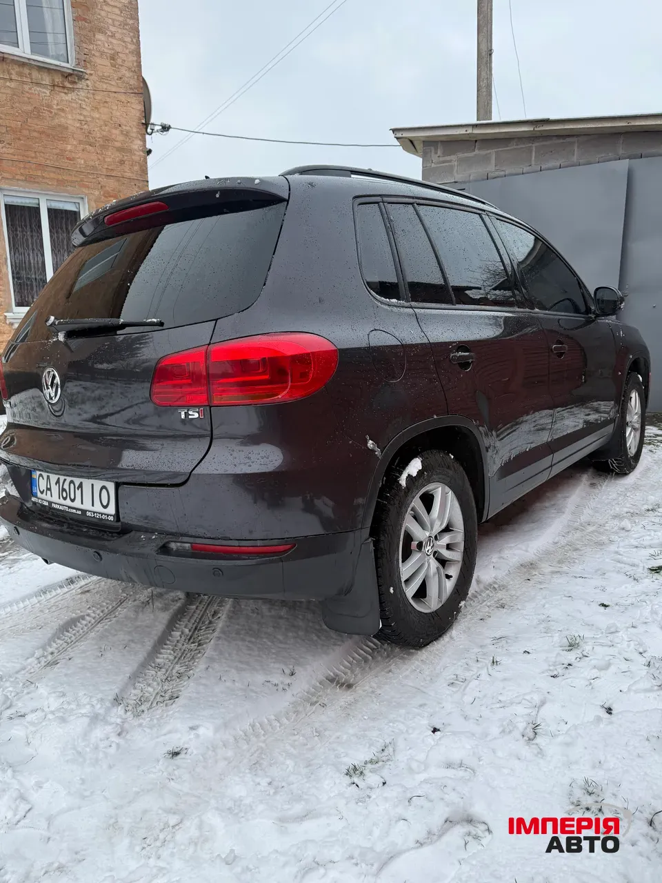 Volkswagen Tiguan - фото 4