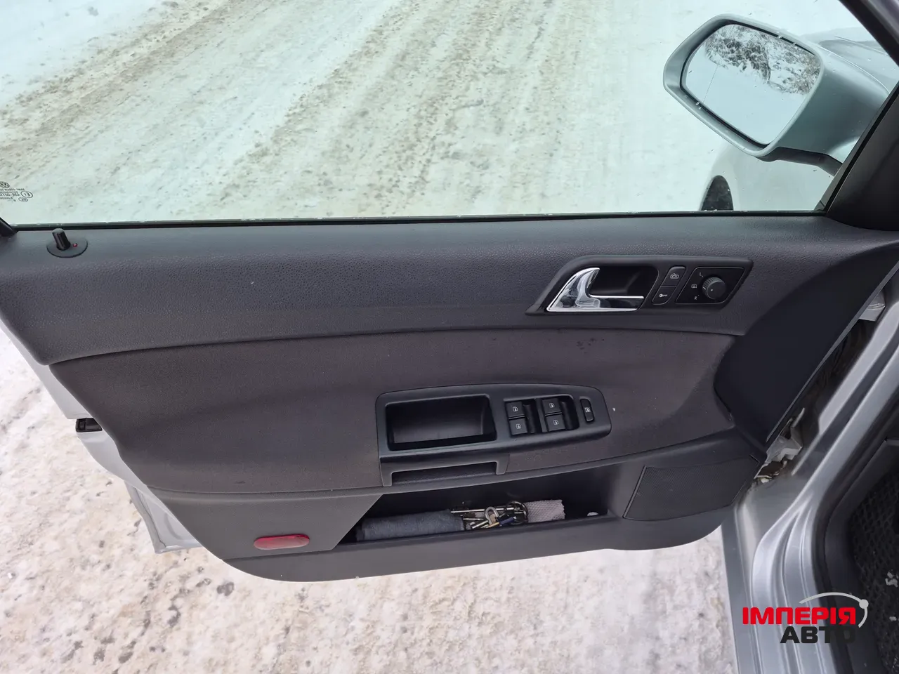 Volkswagen Polo - фото 12