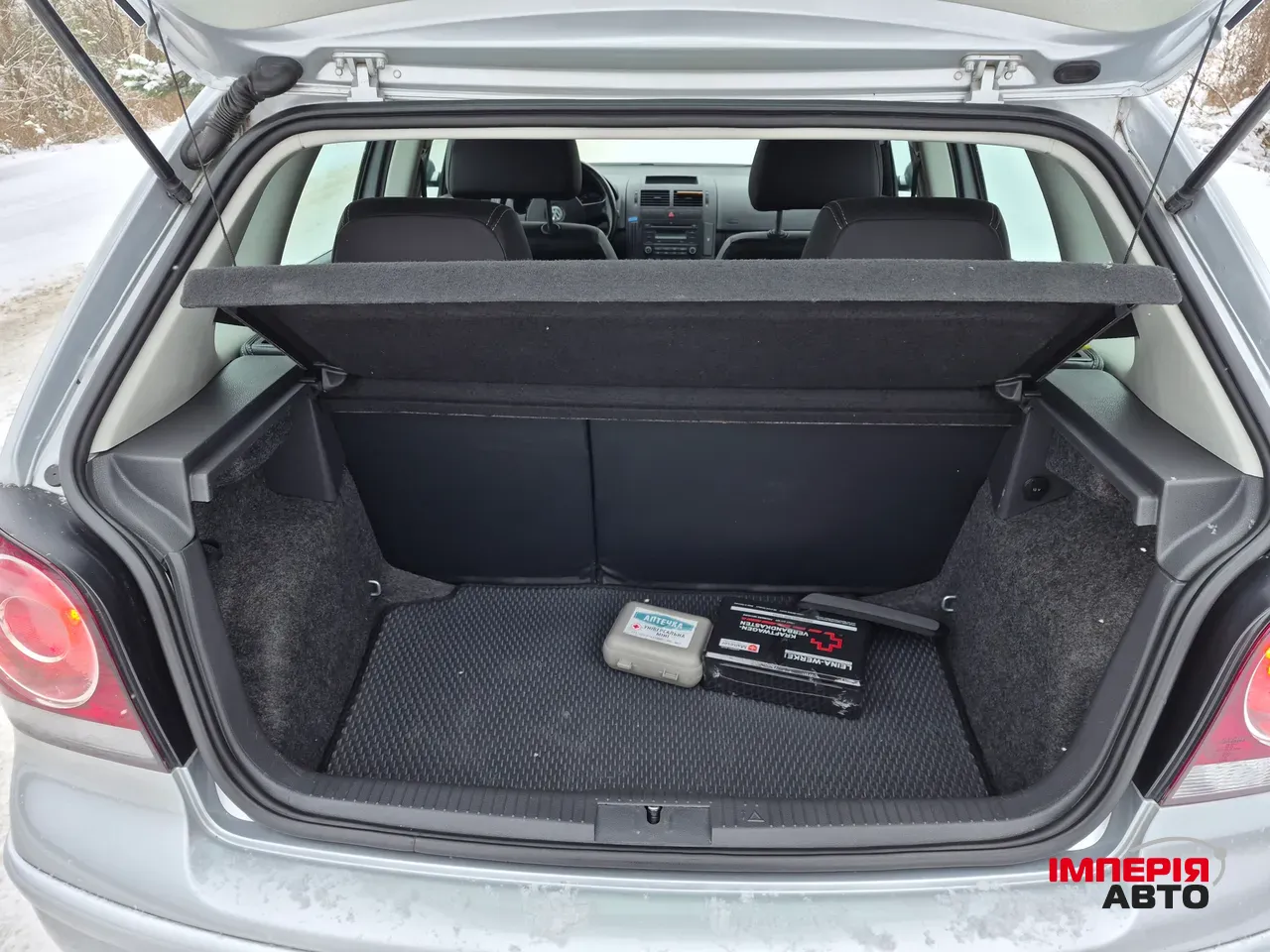 Volkswagen Polo - фото 7