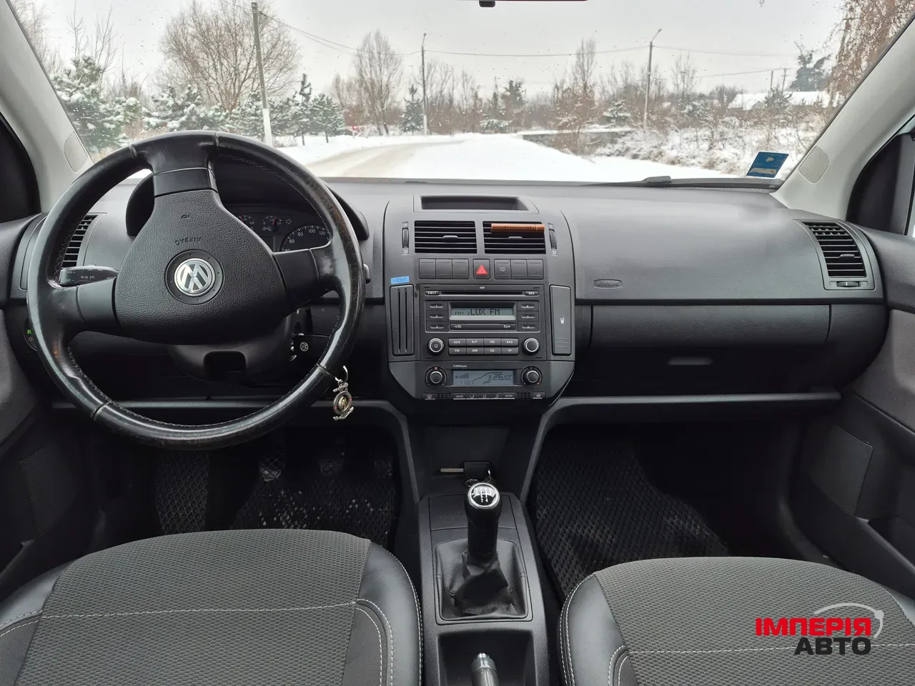 Volkswagen Polo - фото 10