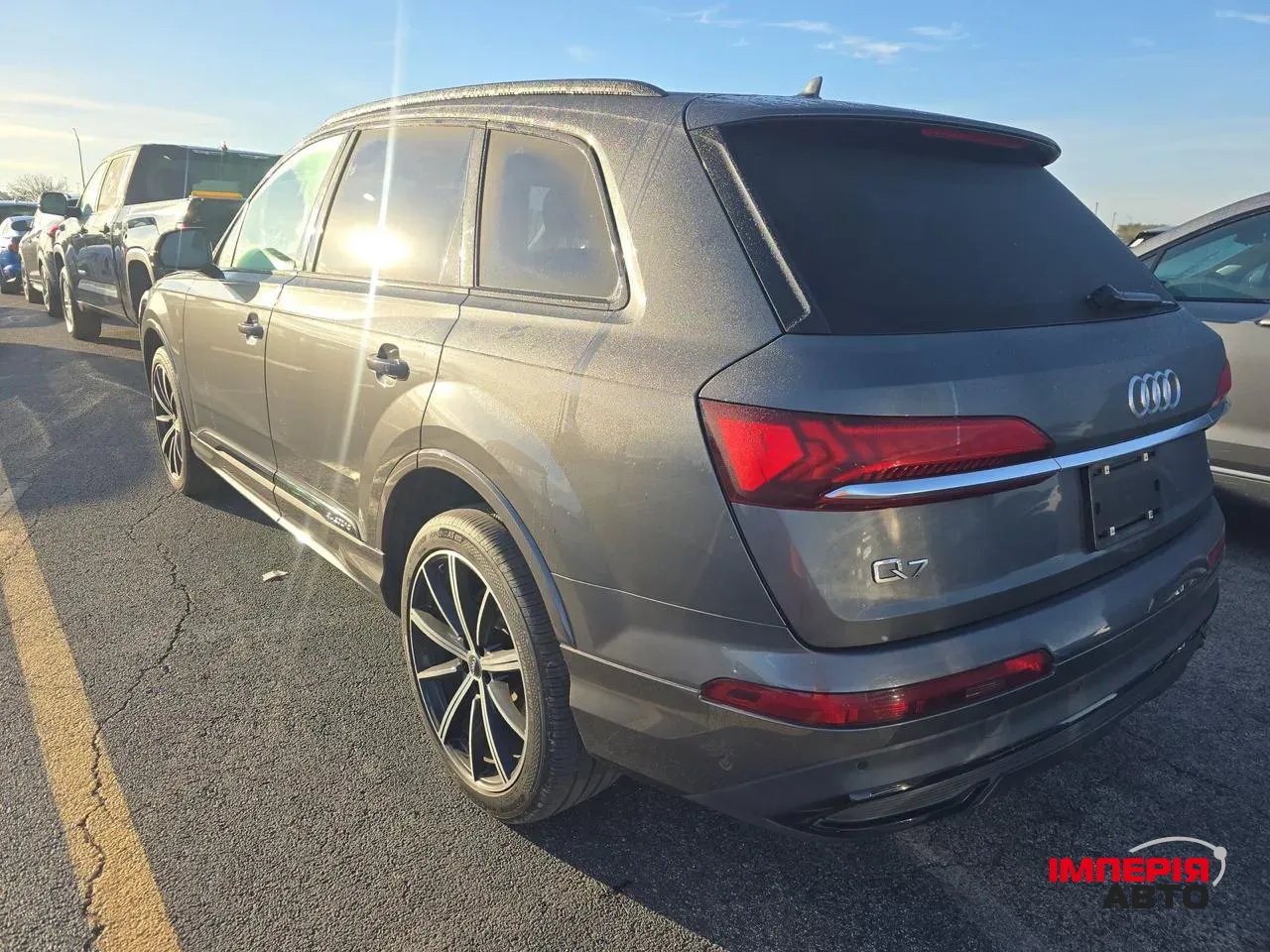 Audi Q7 - фото 4