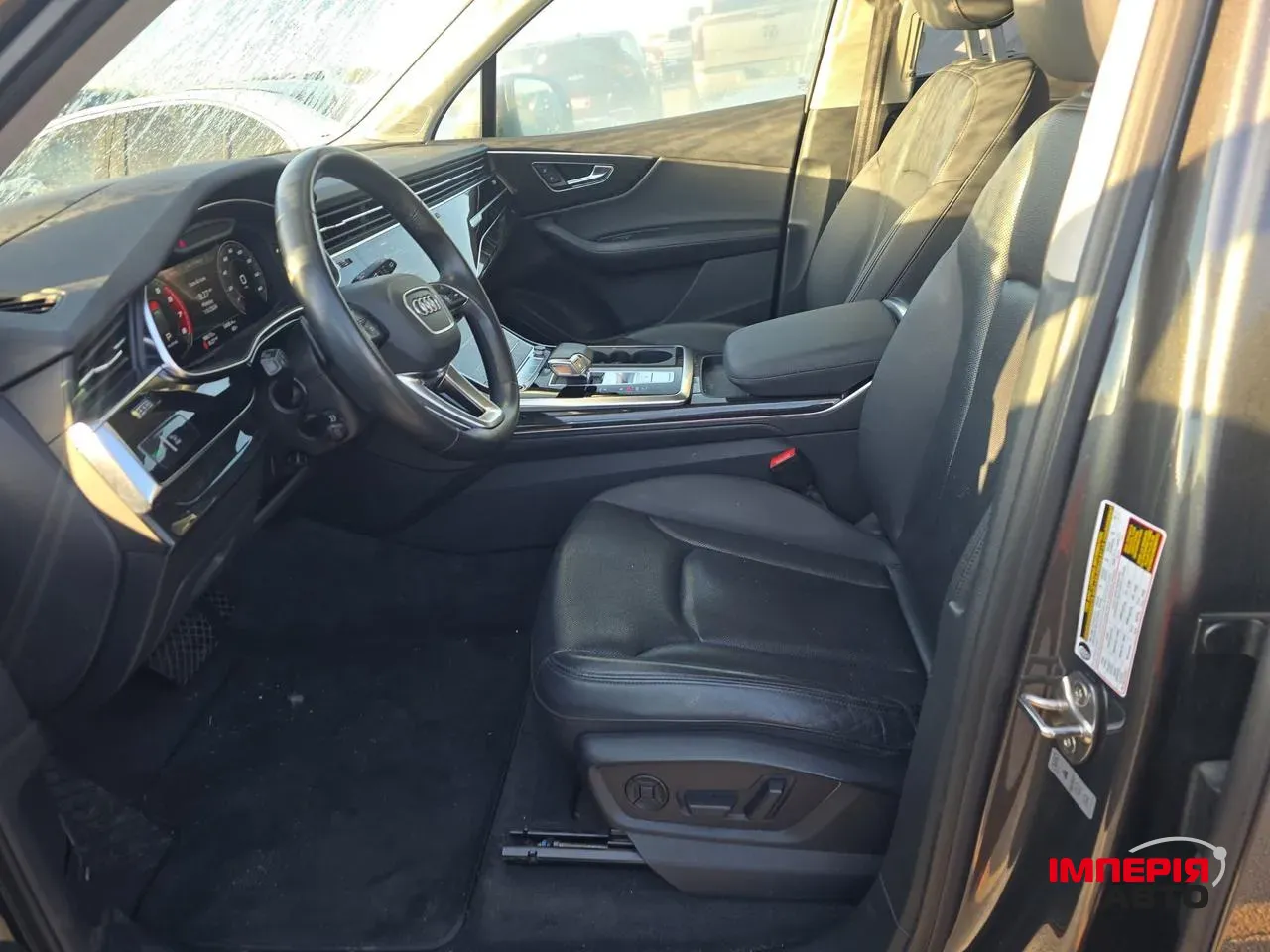 Audi Q7 - фото 6