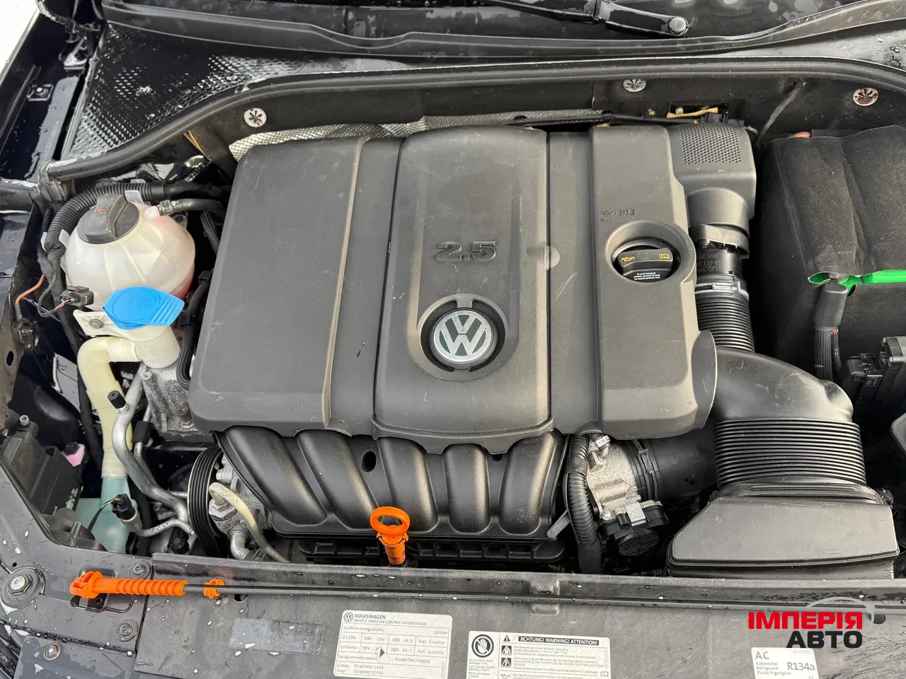 Volkswagen Passat - фото 16