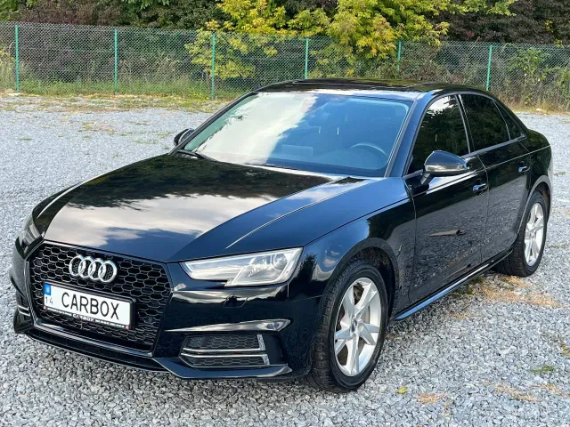 Audi A4 - фото 2
