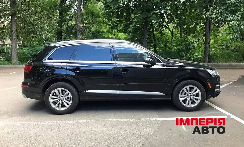 Audi Q7 - фото 5