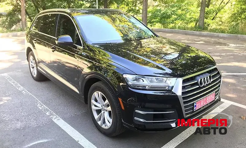 Audi Q7 - фото 3