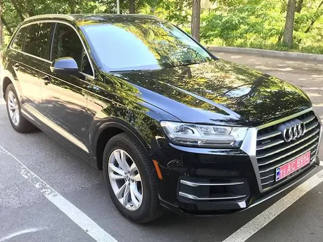 Audi Q7 - фото 3
