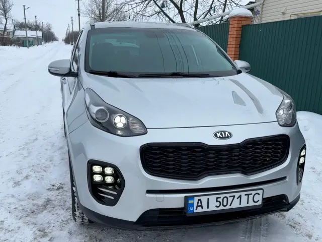 Kia Sportage - фото 1