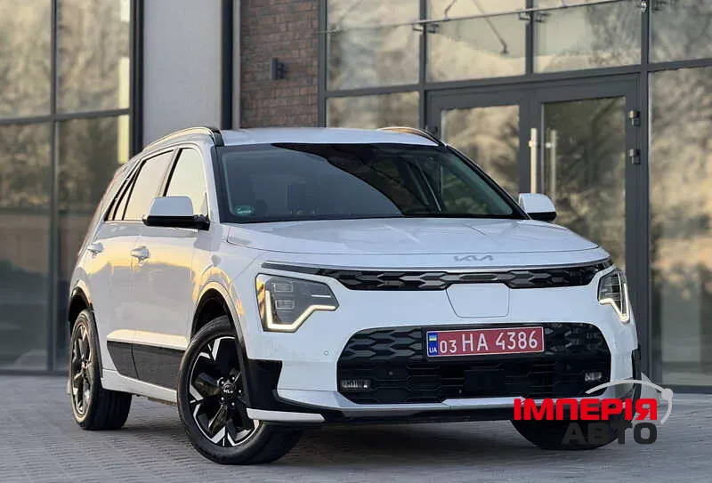 Kia Niro - фото 1
