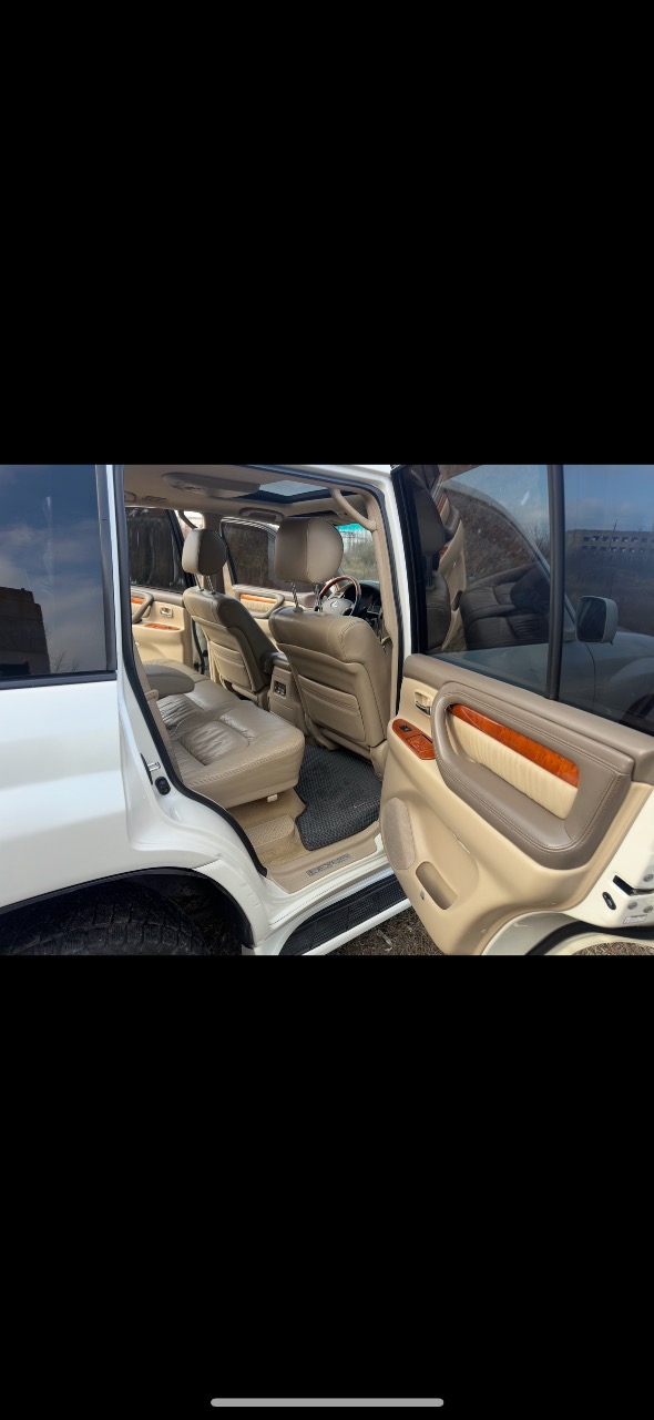 Lexus LX - фото 9