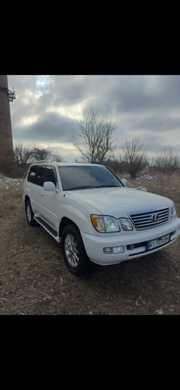 Lexus LX - фото 4