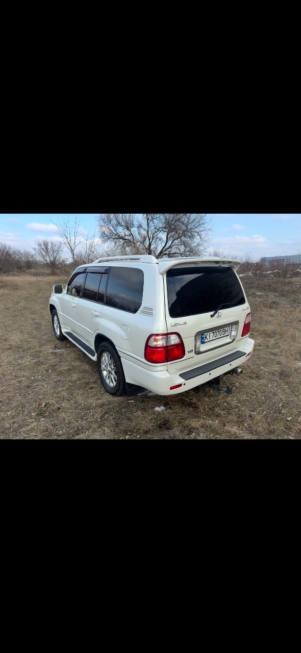 Lexus LX - фото 13