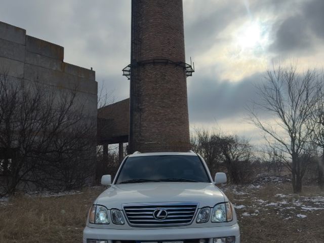 Lexus LX - фото 1