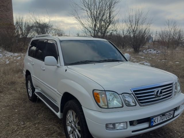 Lexus LX - фото 4
