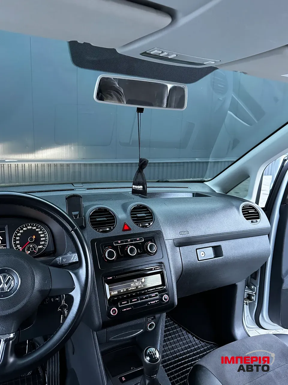 Volkswagen Caddy - фото 47