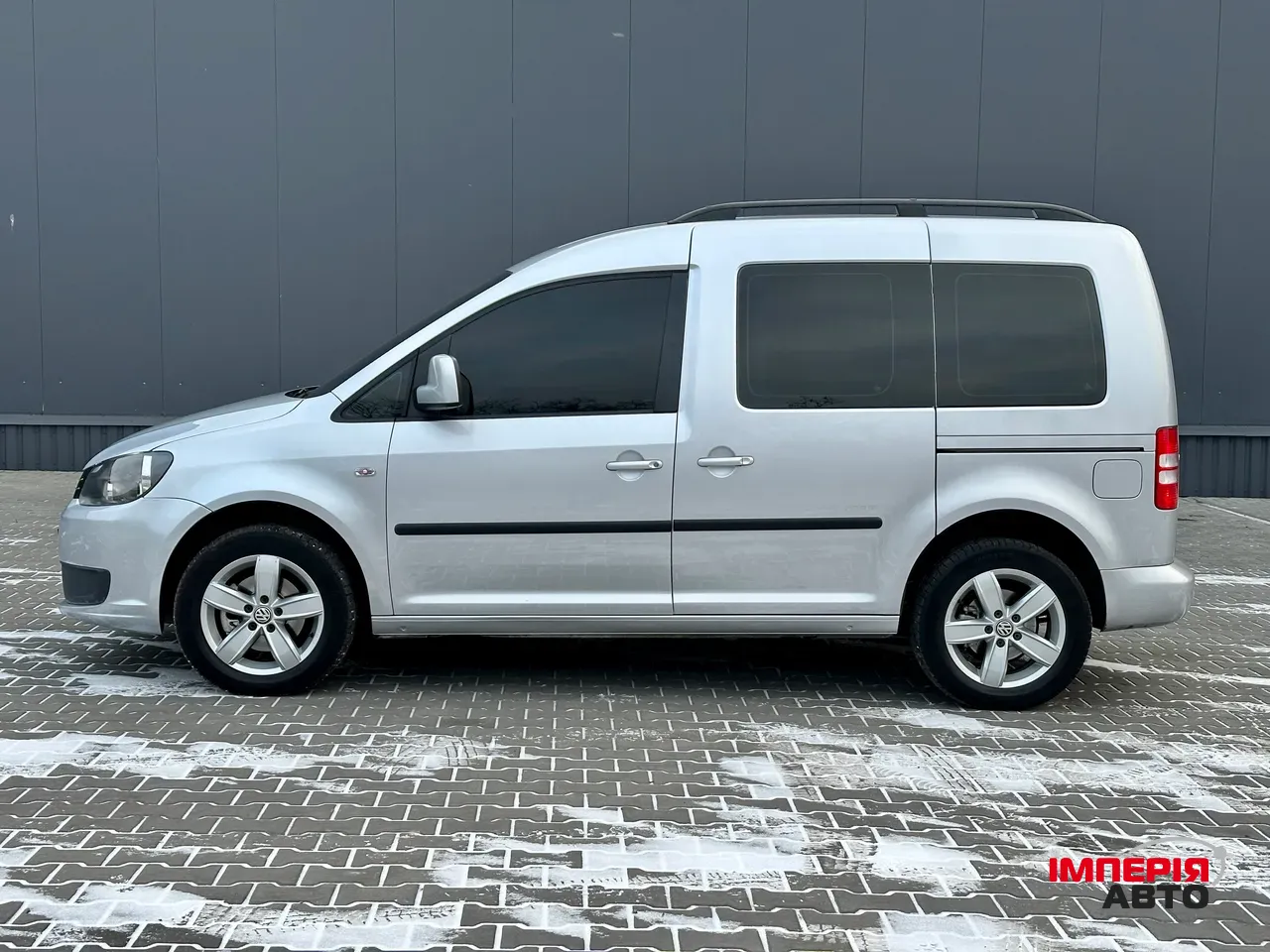 Volkswagen Caddy - фото 7
