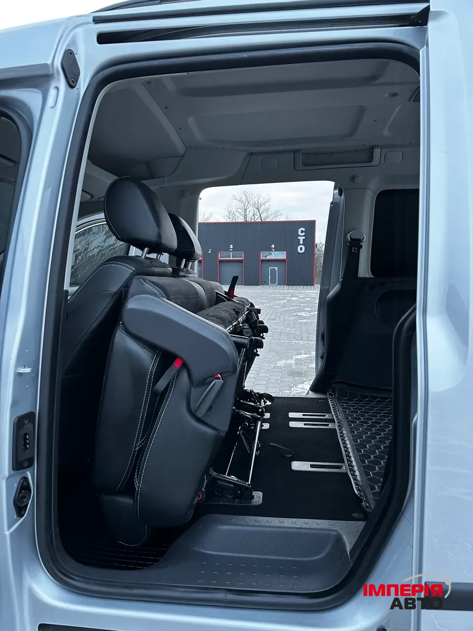 Volkswagen Caddy - фото 42