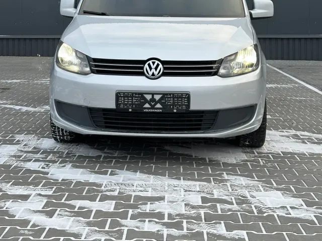 Volkswagen Caddy - фото 4