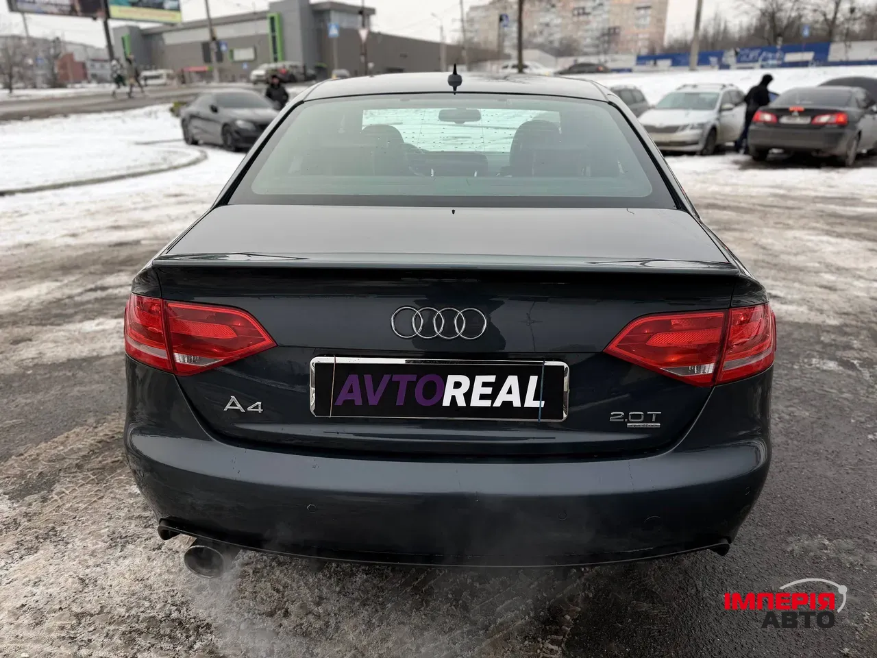 Audi A4 - фото 21
