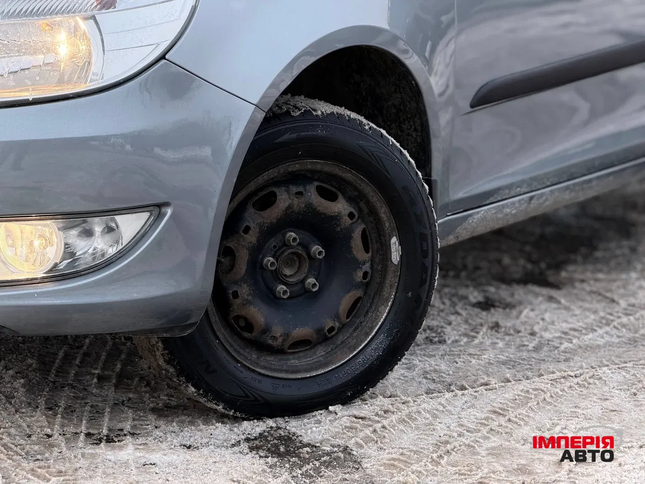 Skoda Fabia - фото 3