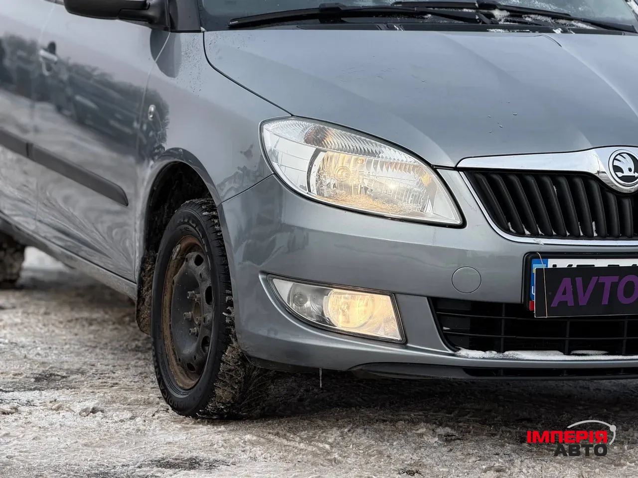 Skoda Fabia - фото 10