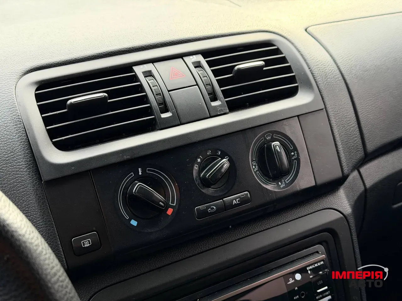 Skoda Fabia - фото 47