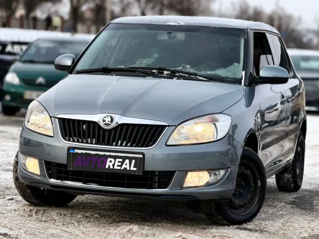 Skoda Fabia - фото 1