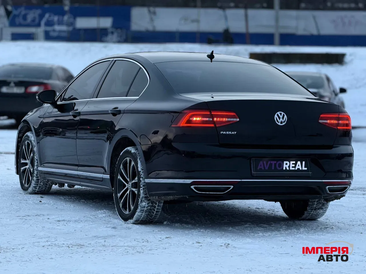 Volkswagen Passat - фото 23