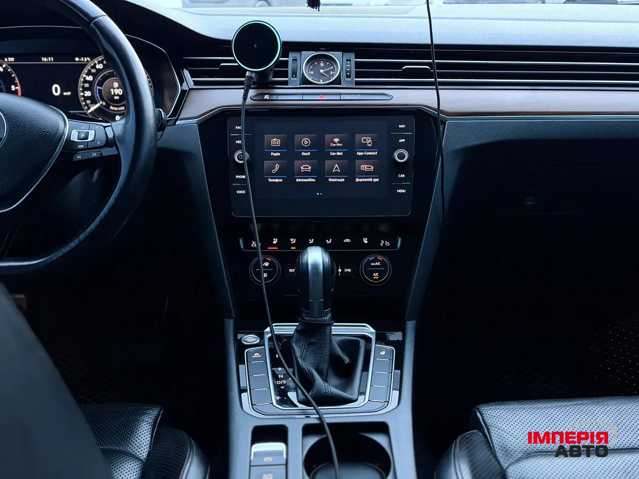 Volkswagen Passat - фото 52