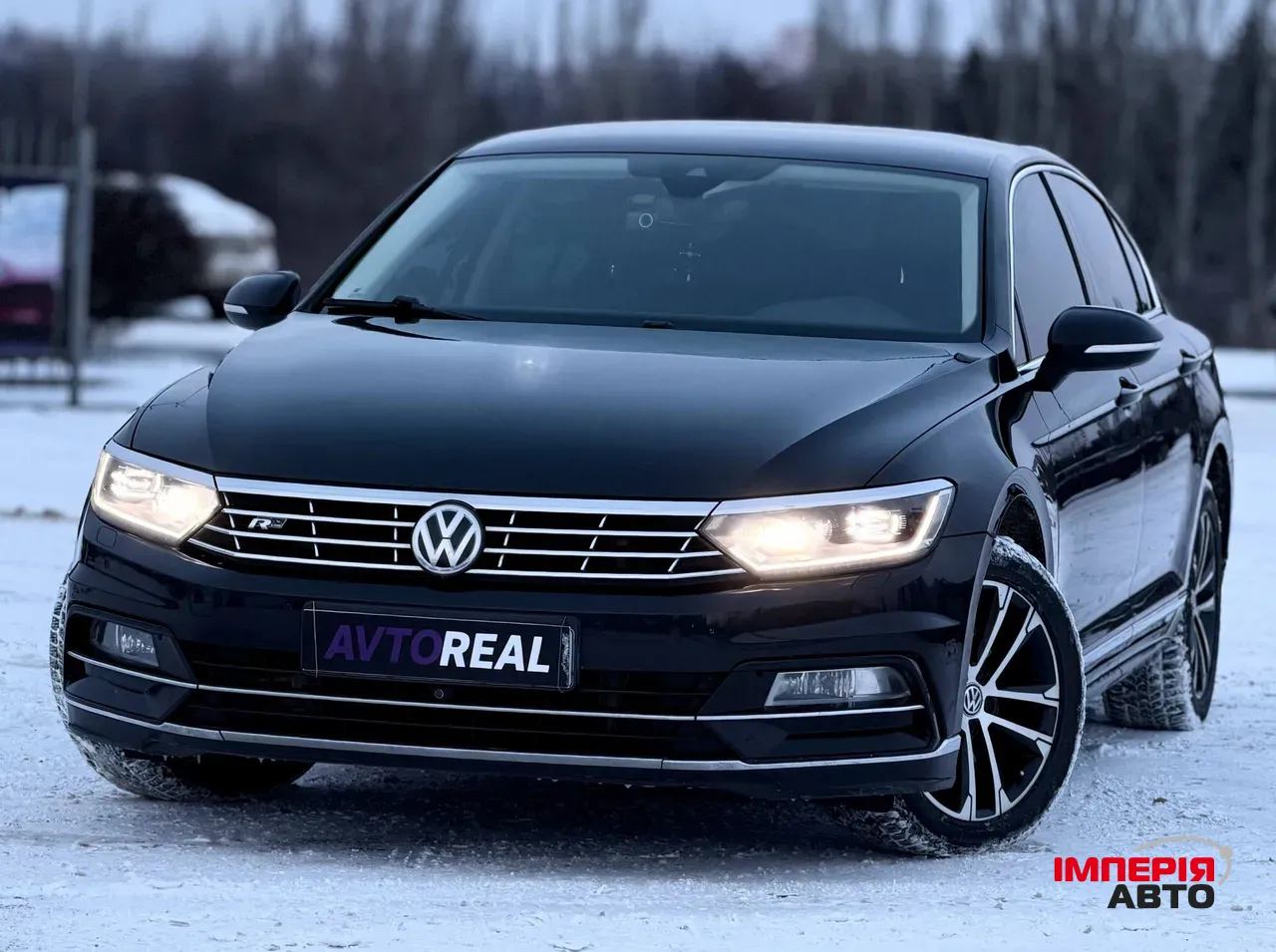 Volkswagen Passat - фото 1