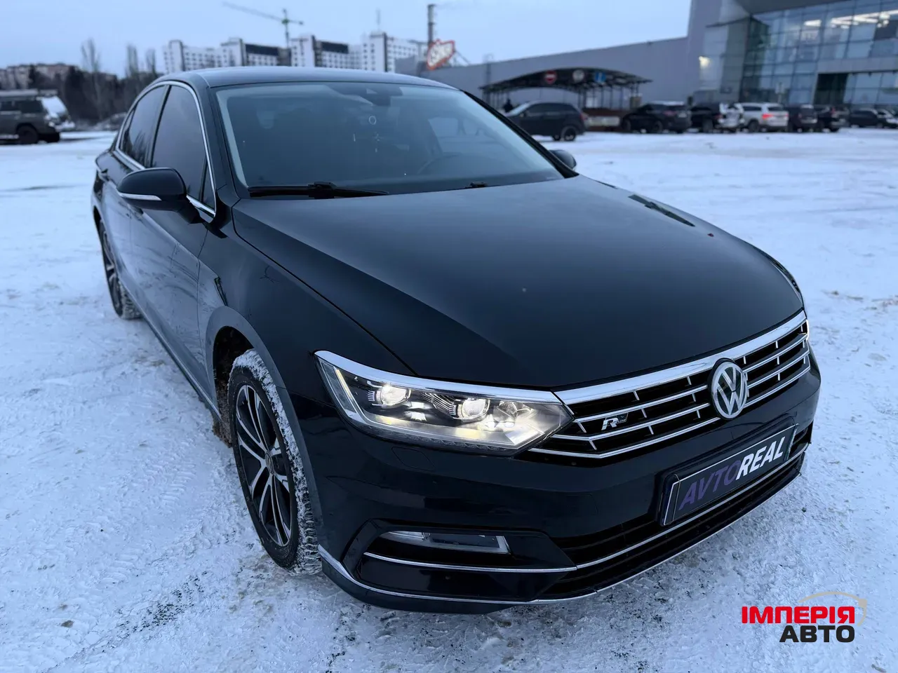 Volkswagen Passat - фото 19