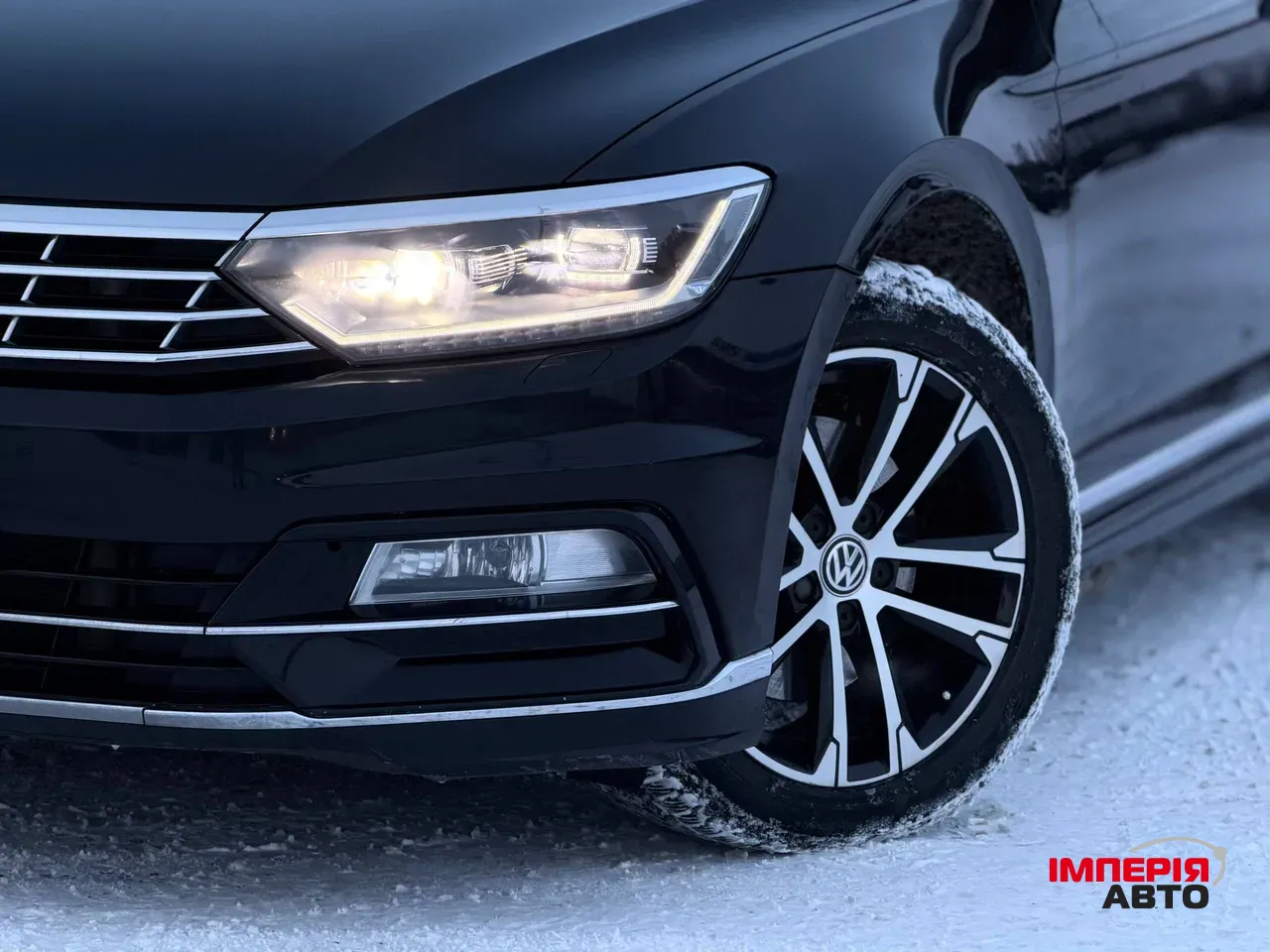 Volkswagen Passat - фото 3