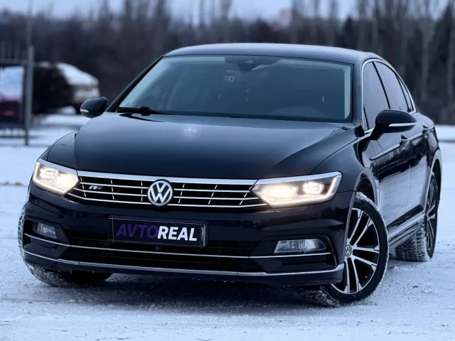 Volkswagen Passat - фото 1