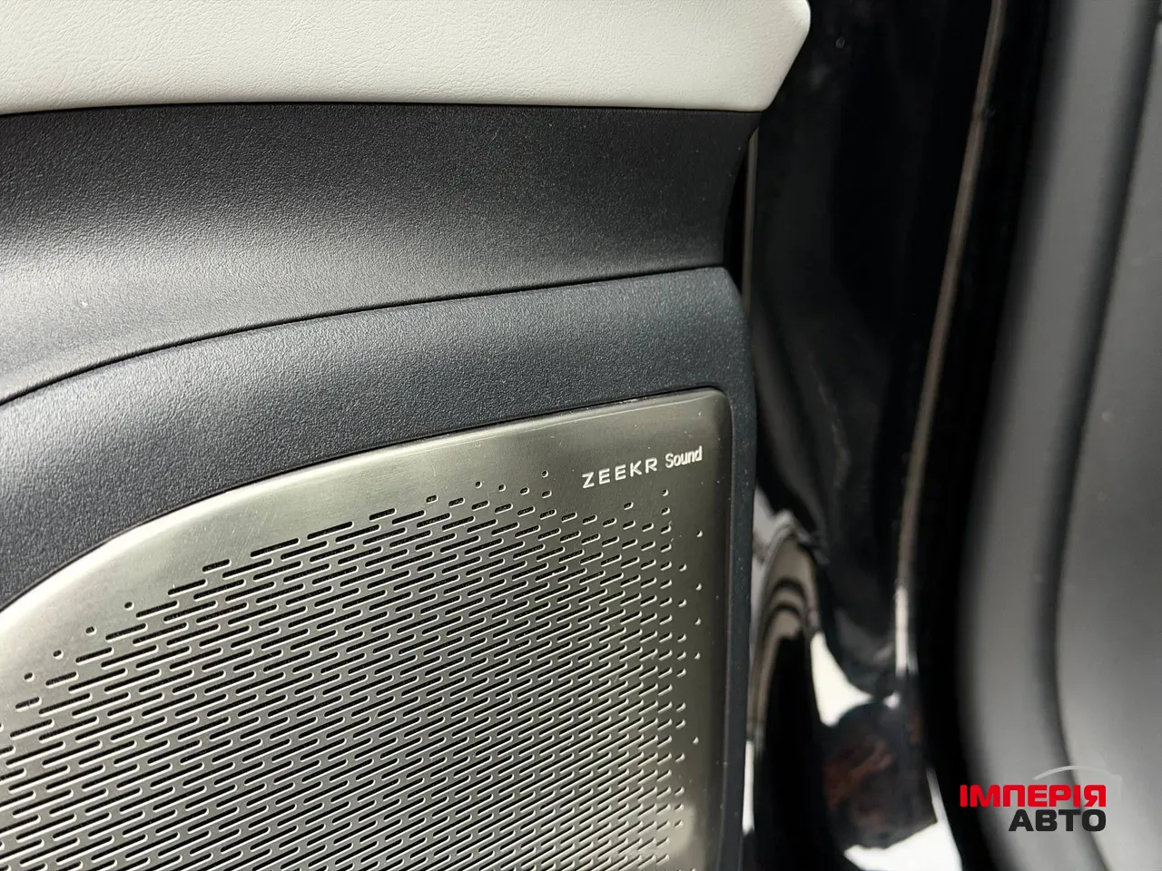 Zeekr 007 - фото 37