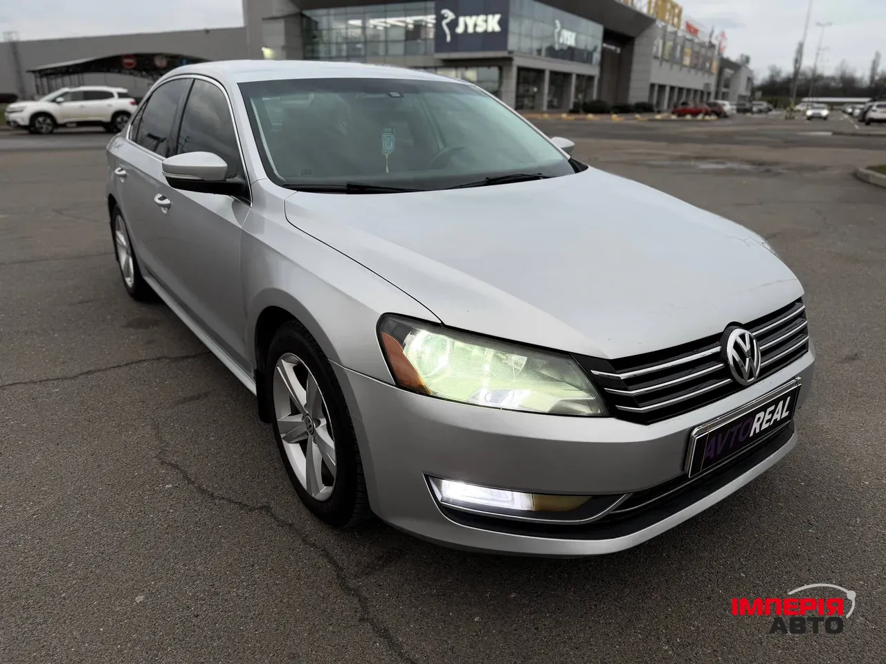 Volkswagen Passat (North America and China) - фото 13