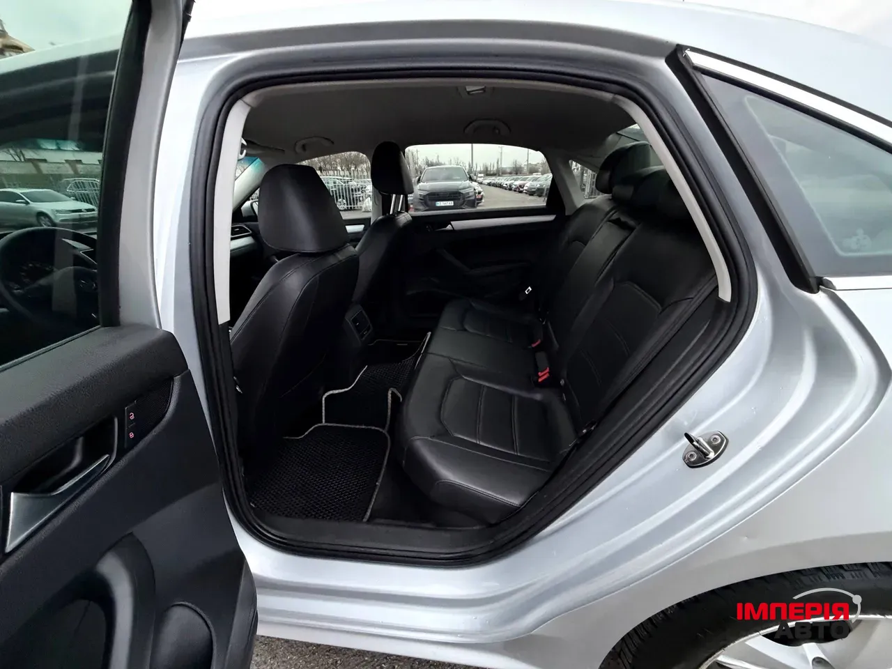 Volkswagen Passat (North America and China) - фото 28