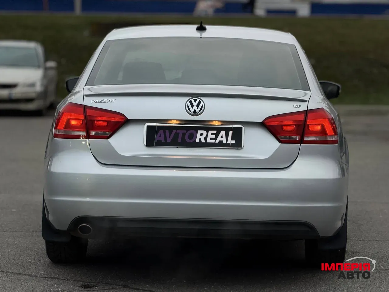 Volkswagen Passat (North America and China) - фото 16