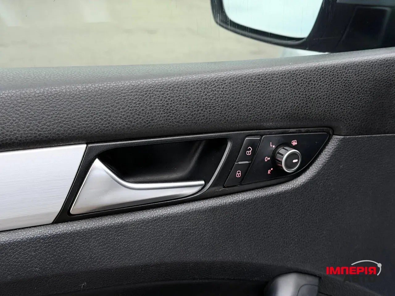 Volkswagen Passat (North America and China) - фото 32