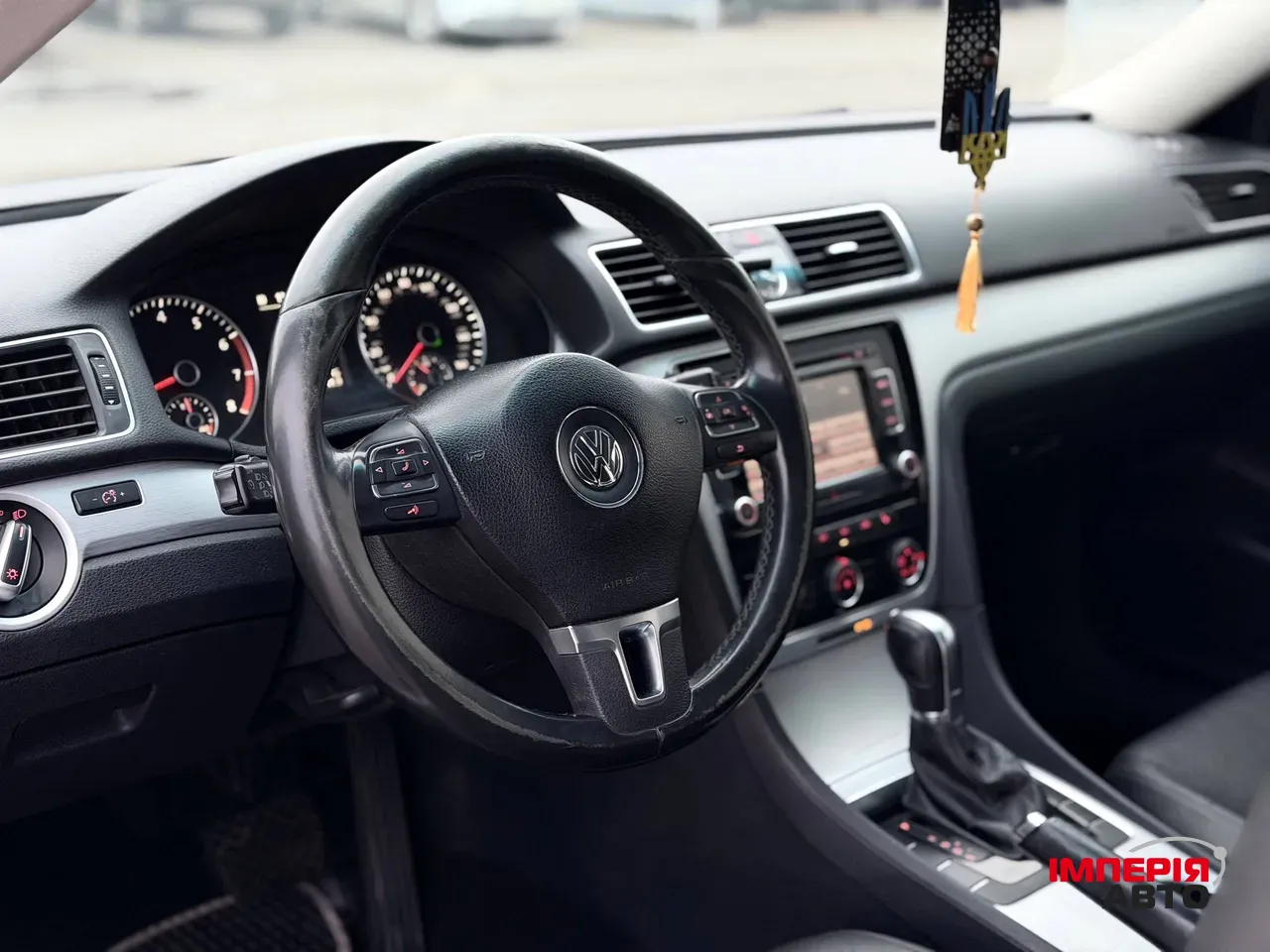 Volkswagen Passat (North America and China) - фото 34