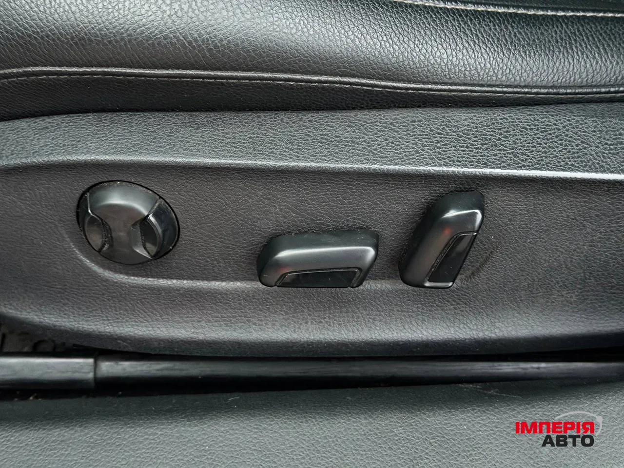 Volkswagen Passat (North America and China) - фото 36