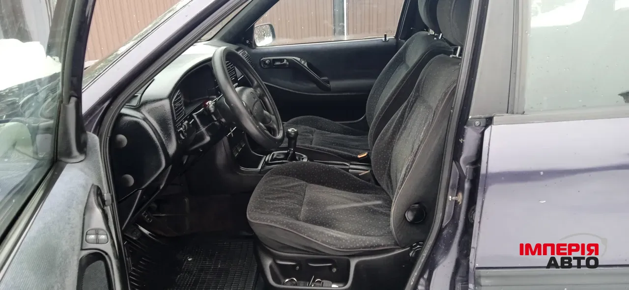 Volkswagen Passat - фото 28