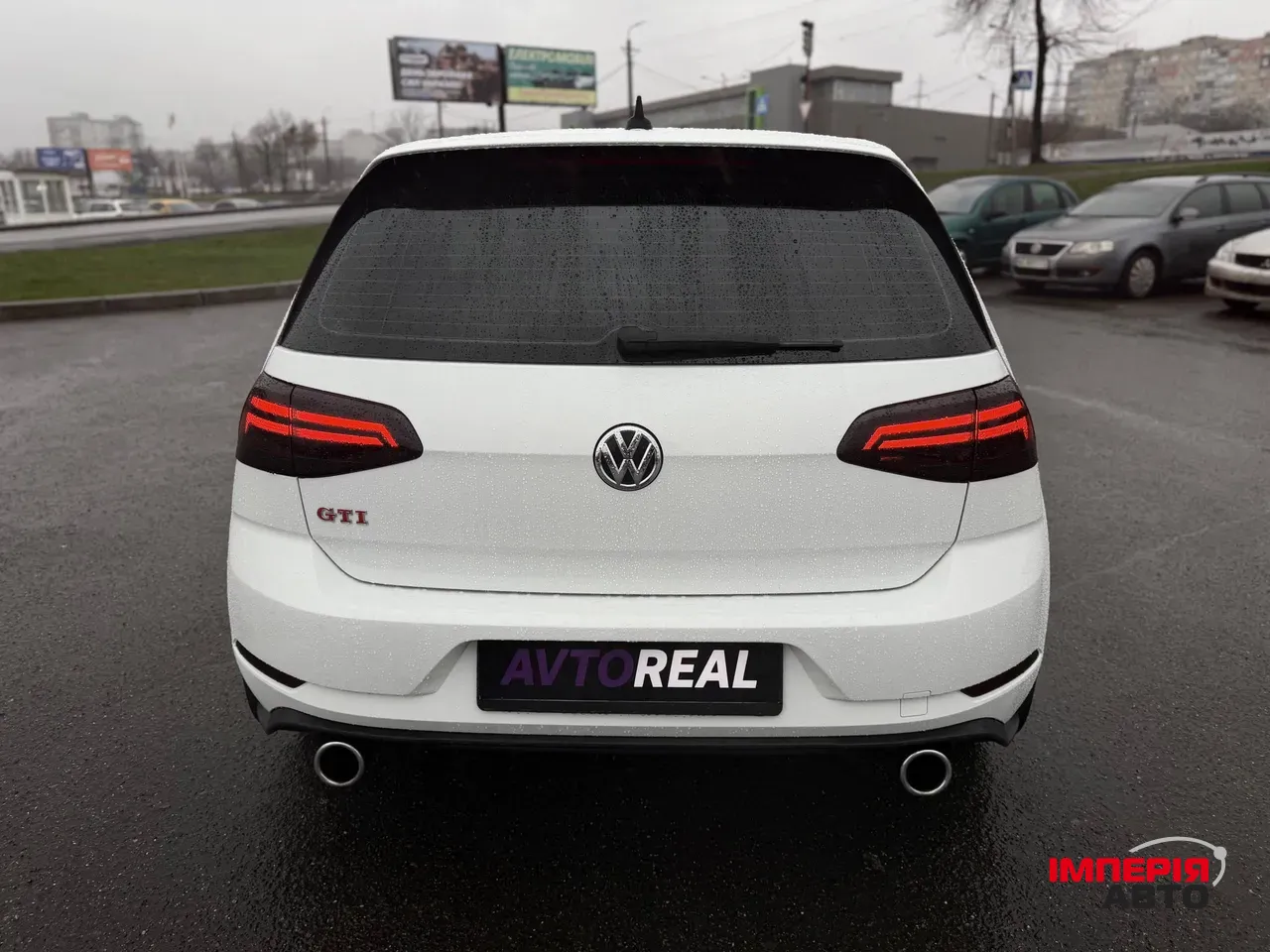 Volkswagen Golf GTI - фото 28