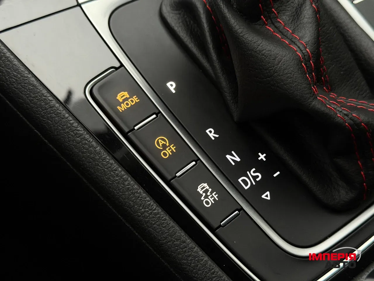 Volkswagen Golf GTI - фото 58