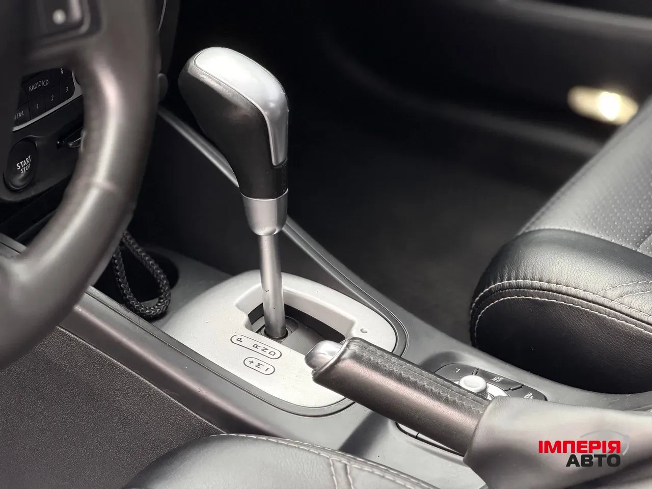 Renault Megane - фото 37