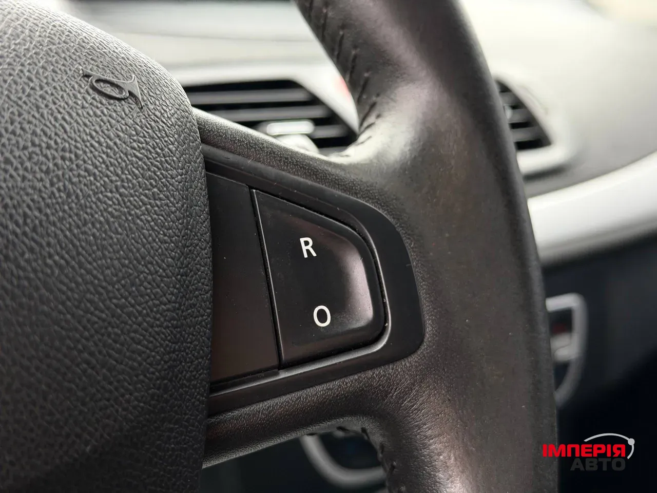 Renault Megane - фото 46