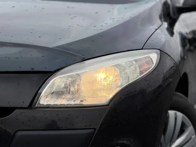 Renault Megane - фото 4