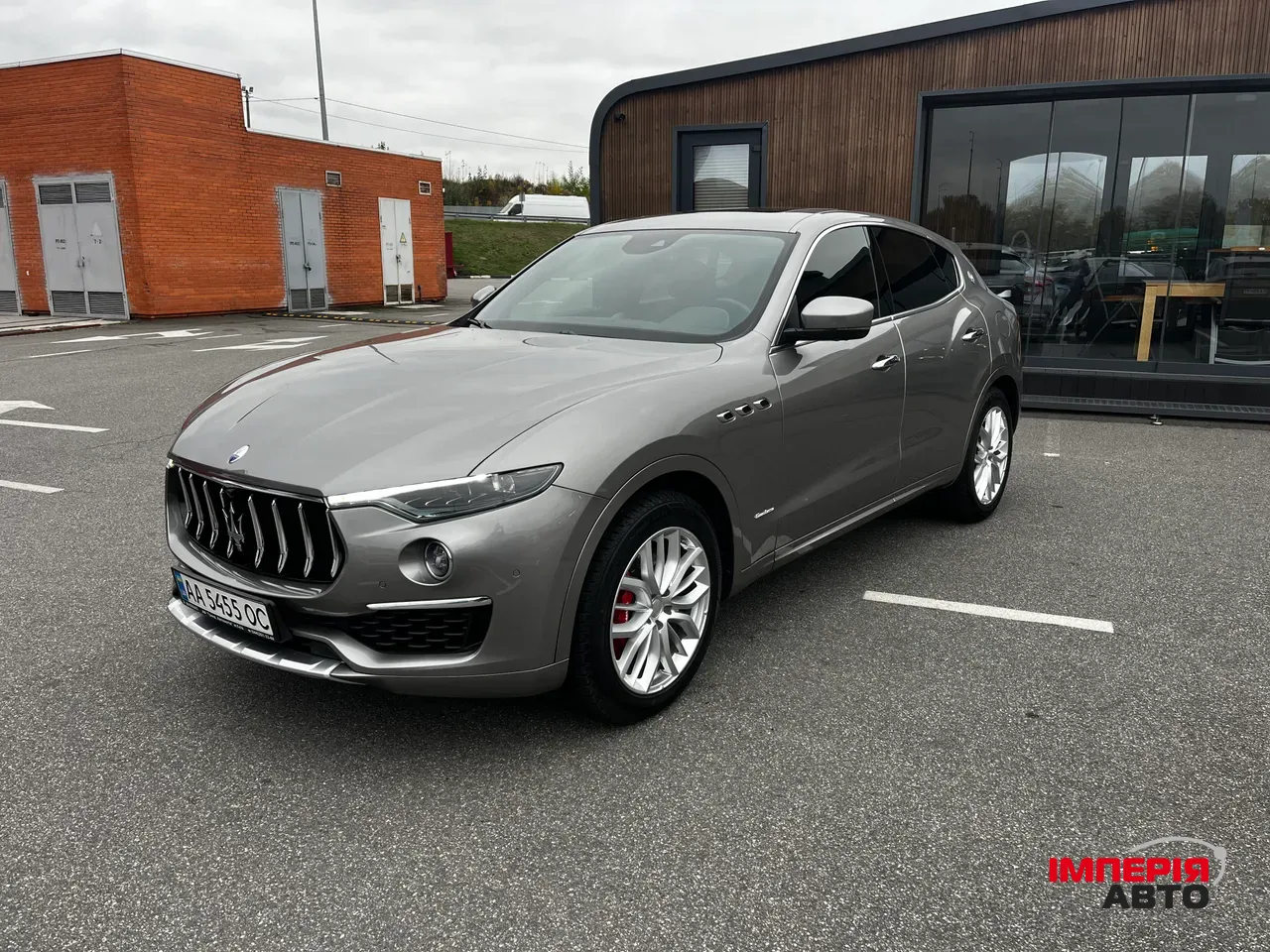 Maserati Levante - фото 1