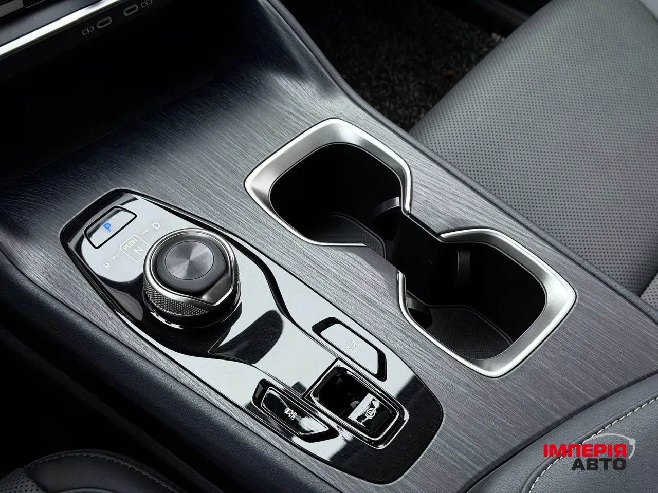 Lexus RZ - фото 72