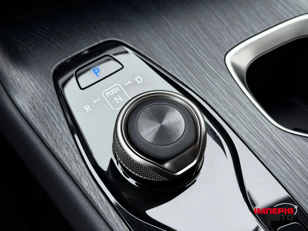 Lexus RZ - фото 71