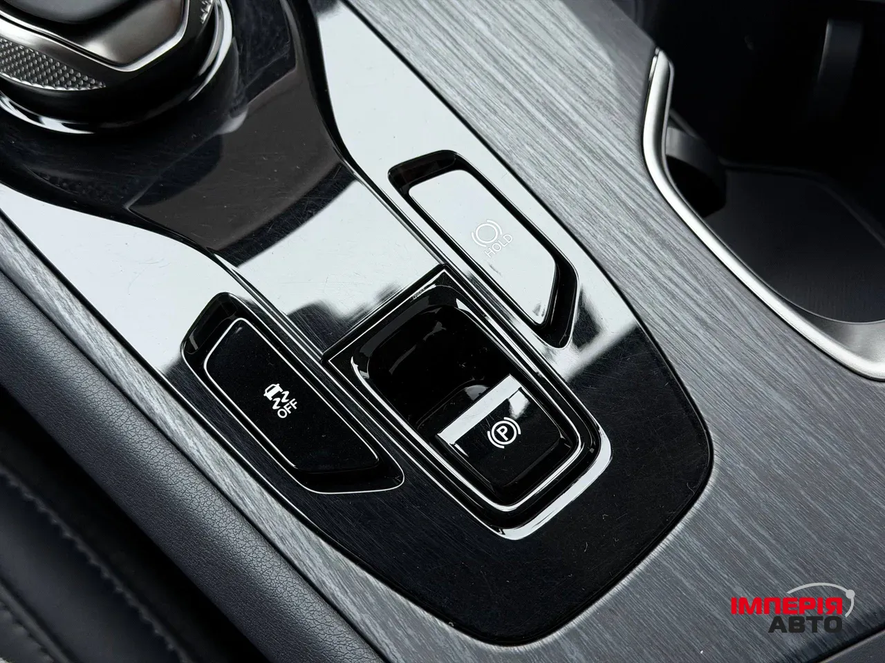 Lexus RZ - фото 70